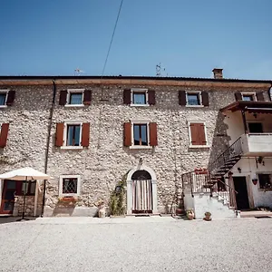 Corte Isabel Costermano sul Garda